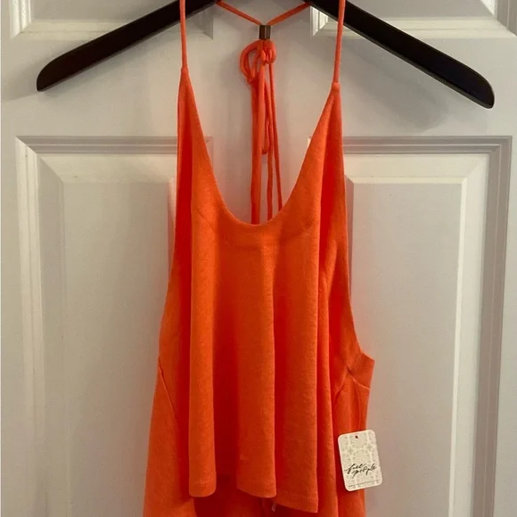 Free People Long Weekend Halter Top - NWT - Medium -  Watermelon - Picture 2 of 15